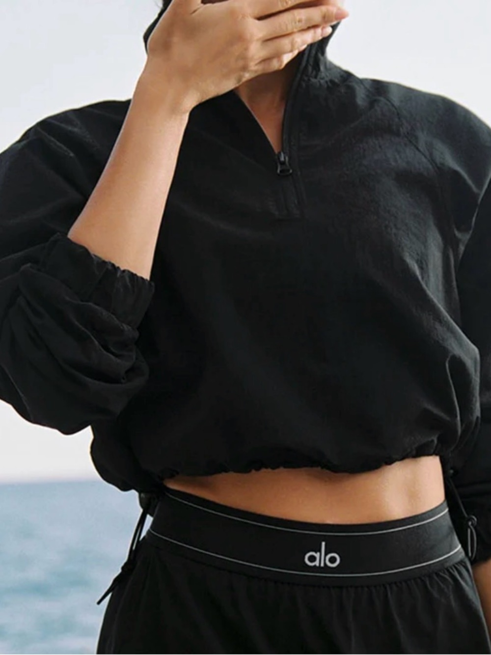 ALO Cropped 1/4 Zip Alumni Pullover Yoga Black Cropped Size Small